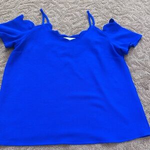 Monteau scalloped cold shoulder Blue Short Sleeve top